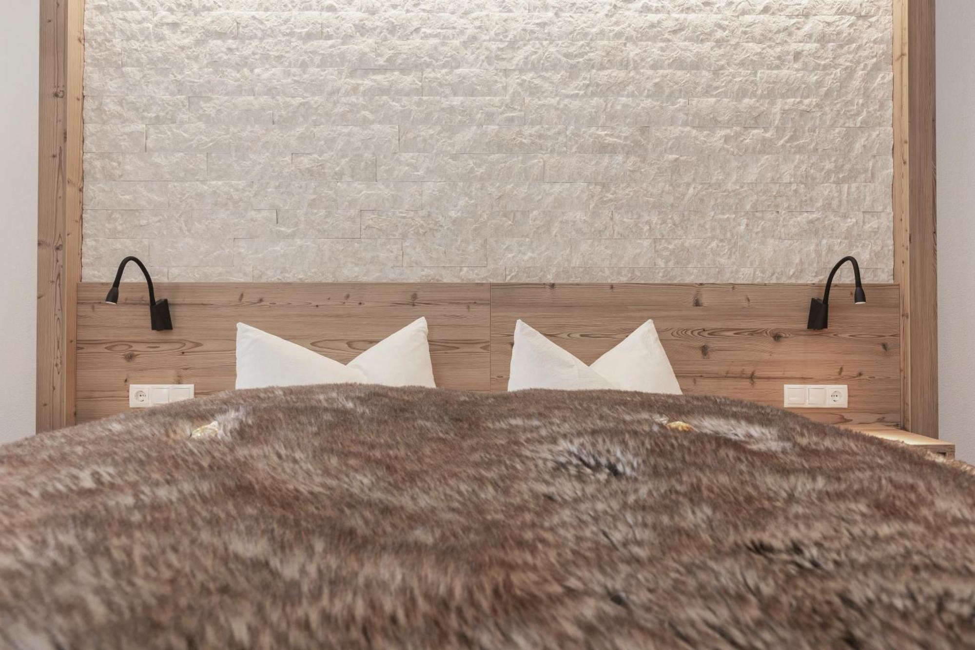 Birkheim Hotell Ischgl Rum bild
