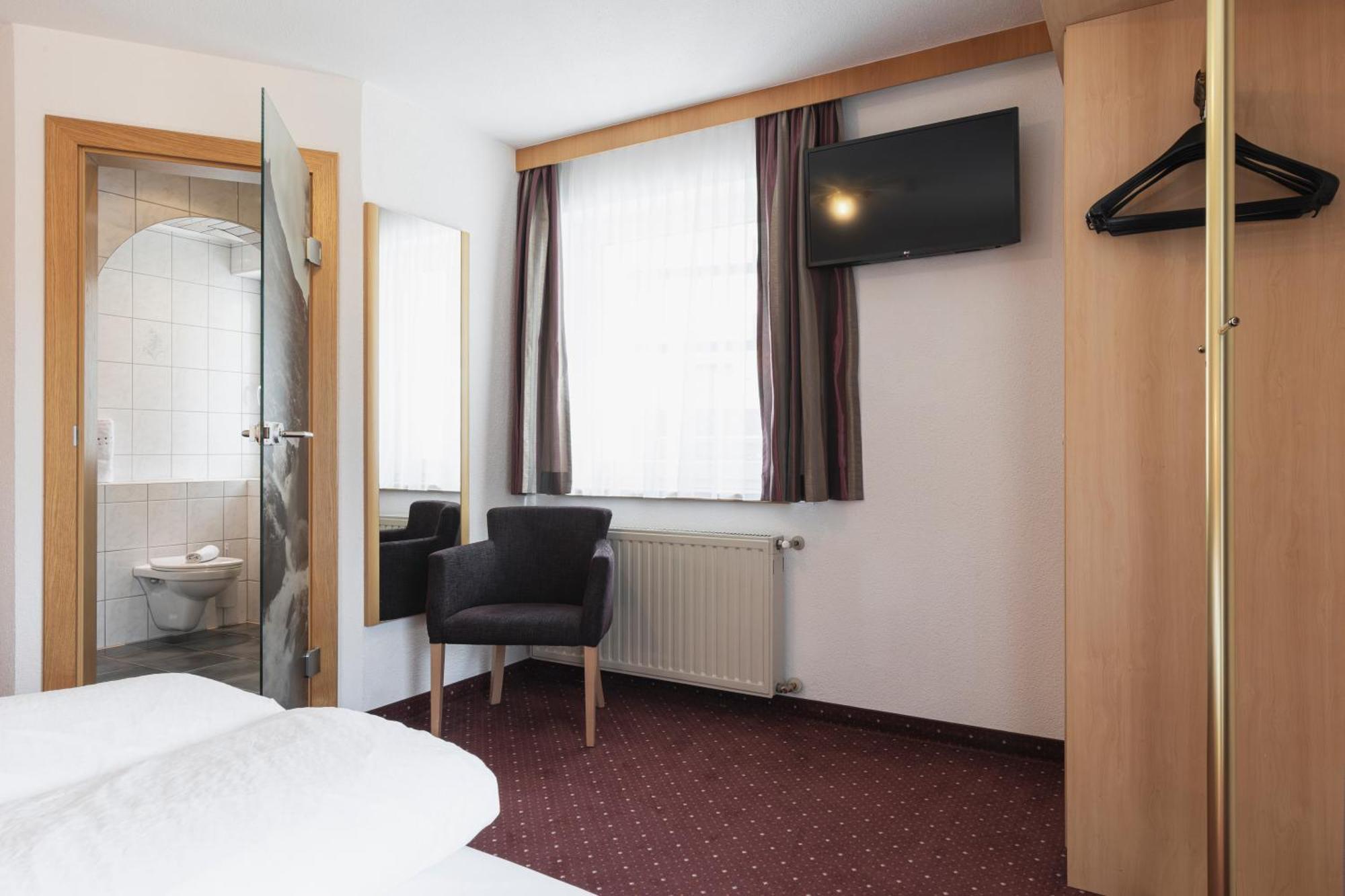 Birkheim Hotell Ischgl Rum bild
