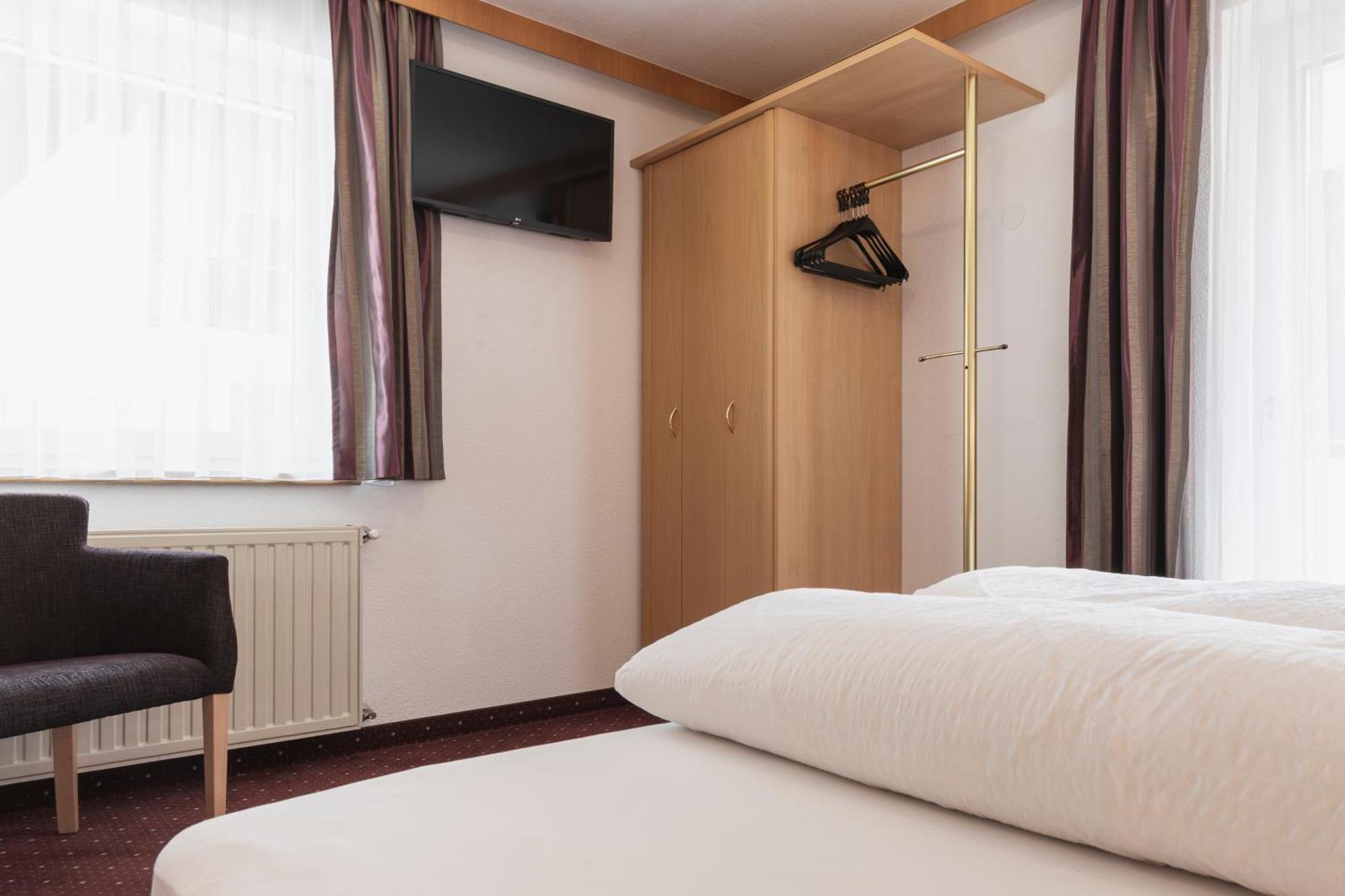 Birkheim Hotell Ischgl Rum bild